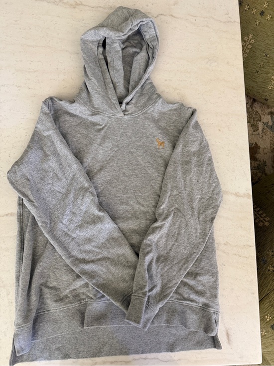 Peter Millar Tops - Peter Millar Heather Gray Pullover Hoodie with Small Embroidered Logo